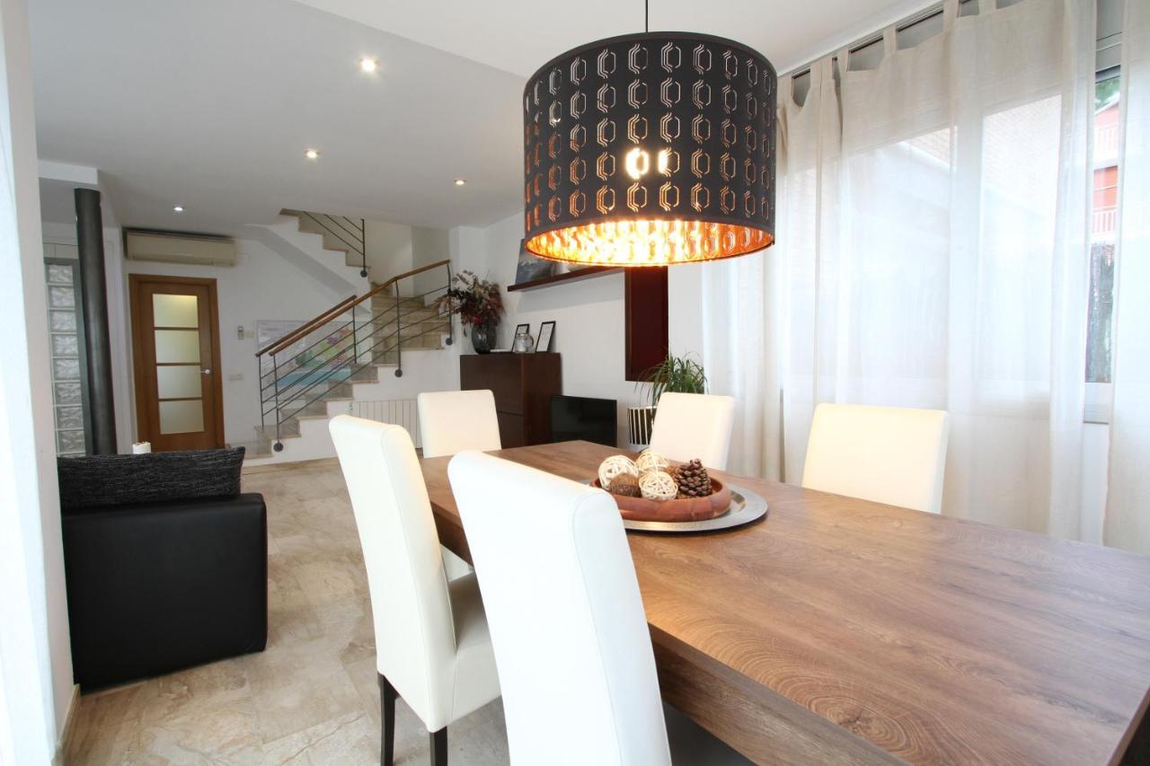 Beach House Castelldefels Exterior photo